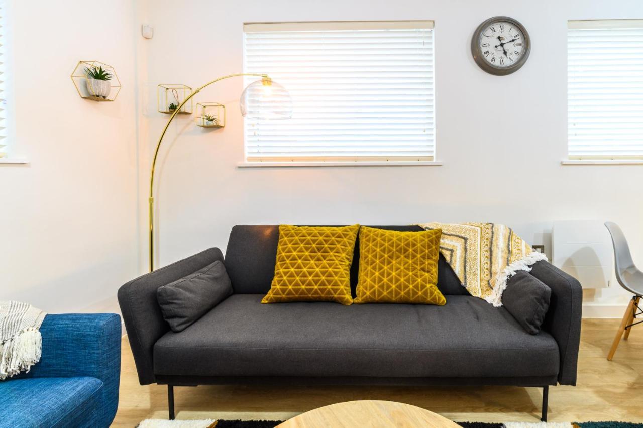Comfy & Homely 2Bed Apartment - 5 Star Location Манчестер Екстер'єр фото